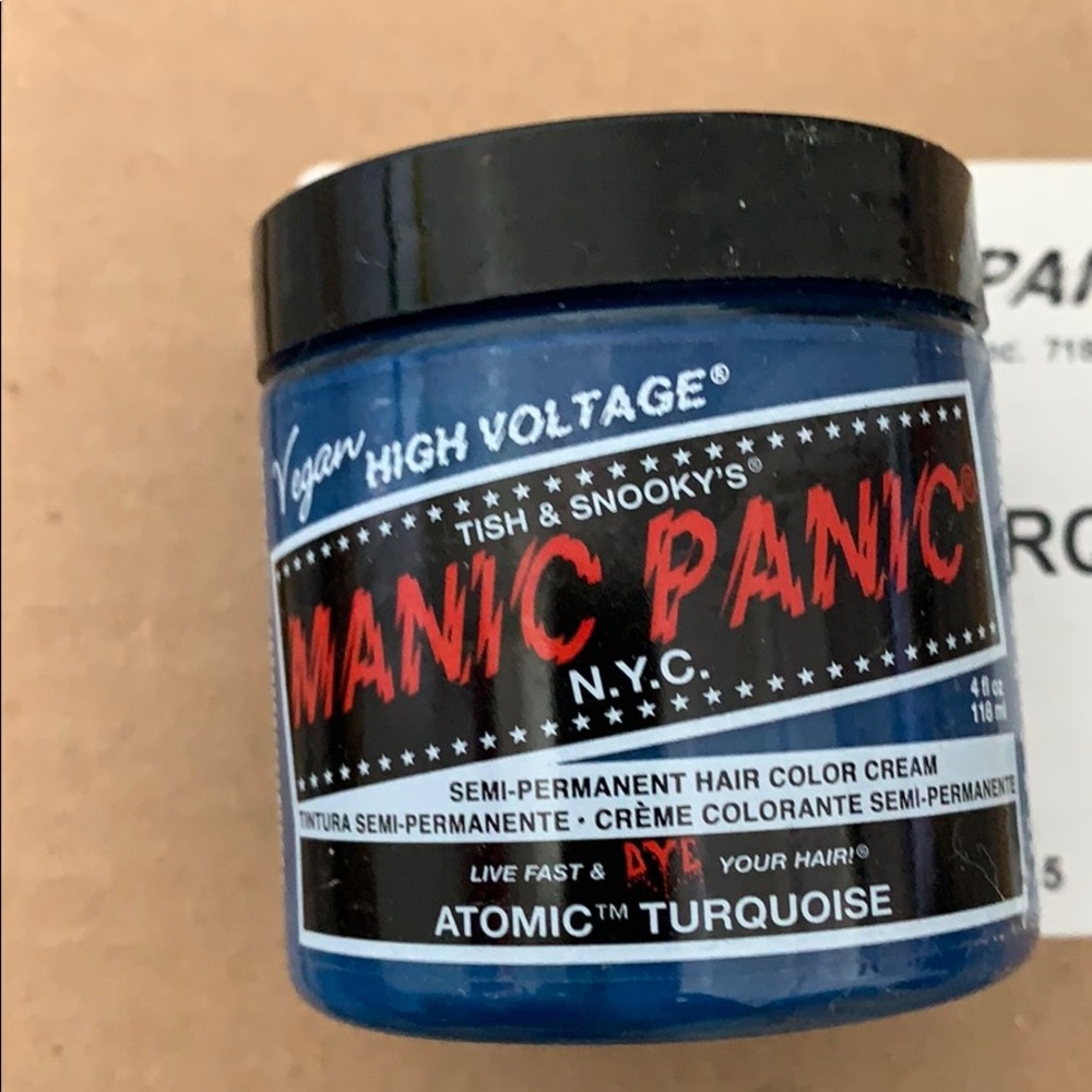 Manic panic atomic turquoise